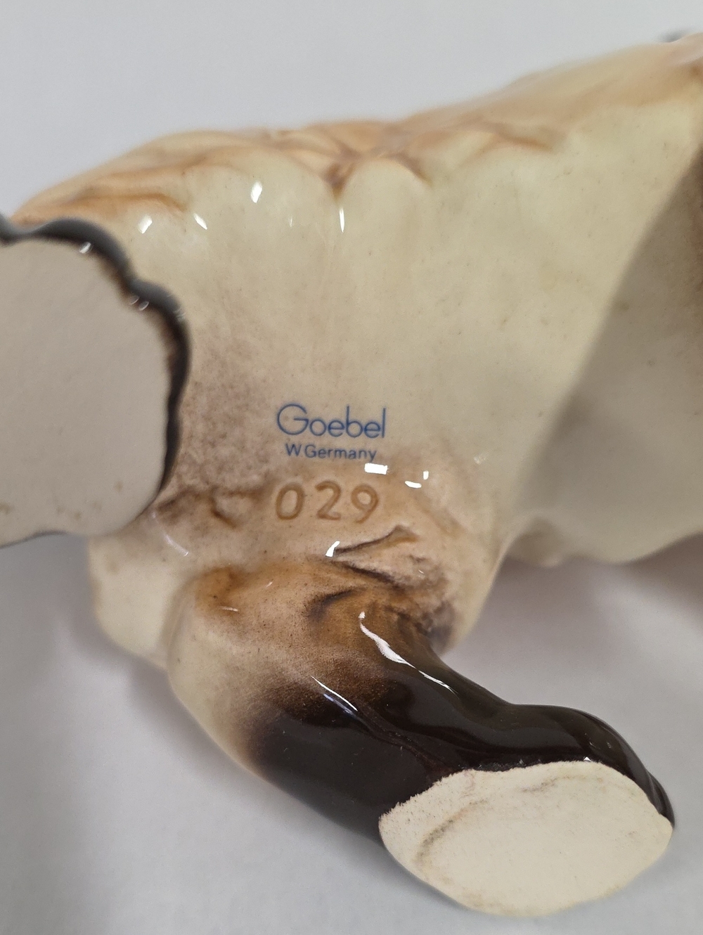Vintage Goebel #029 Porcelain Siamese Cat Figurine - Made In West Germany - Picture 5 of 10